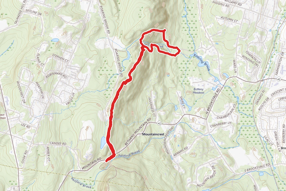 Quinnipiac Trail to Roaring Brook Falls
