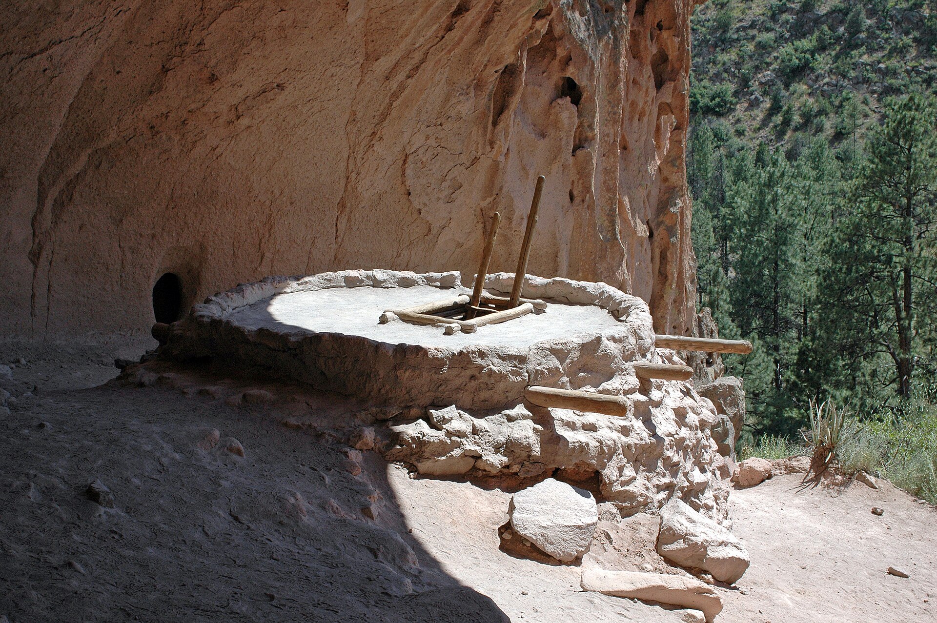 Alcove House